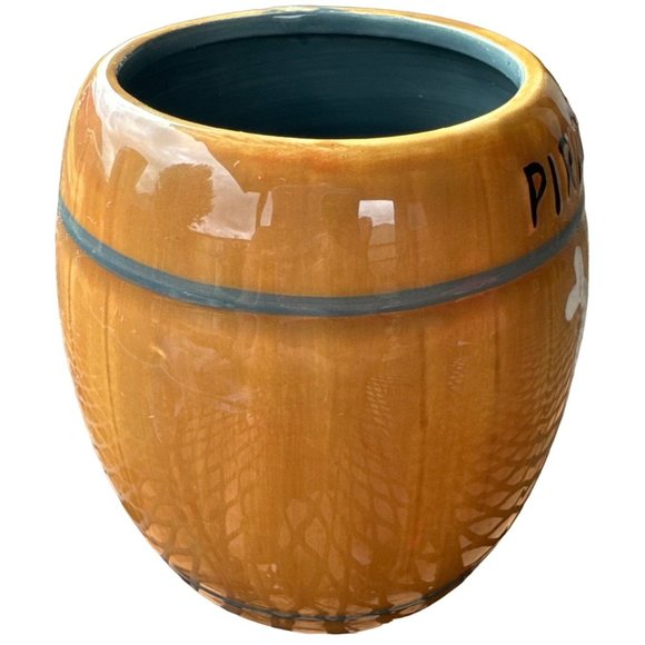 Agiftcorp Brand Pirate Rum w/Skull Ceramic Mug Glossy w/Handle 18 oz. - Picture 4 of 11